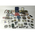 A collection of medals, medallions and badges, including two Kuwait Liberation medallions, a Mixed S... 