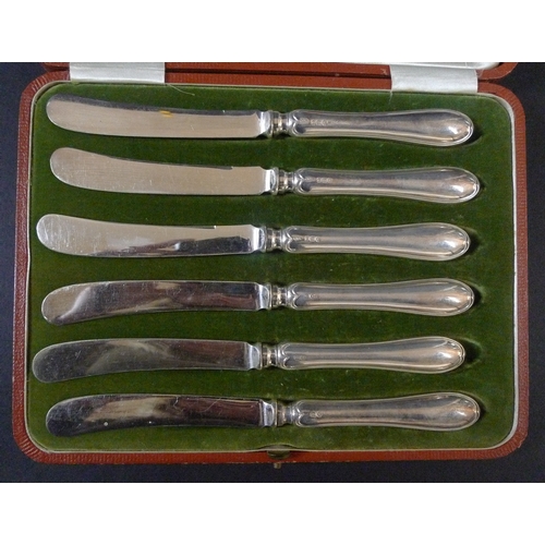 42 - A group of five cased sets of silver flatware, comprising a set of twelve teaspoons with a pair of s... 