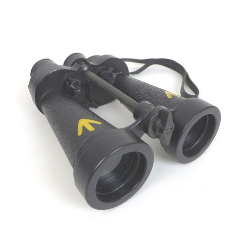 85 - A pair of WWII Royal Naval Barr & Stroud military anti-flash binoculars, Admiralty pattern no 1900A,... 