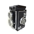 A Zeiss Ikon Ikoflex camera, with f=75mm Tessar 1:3.5 Nr 2566052 lens, with original case, together ... 