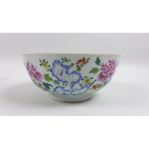 7 - Two 19th century Chinese porcelain famille rose bowls, the larger 24 by 10.3cm high, the other 20 by... 