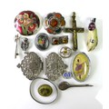 A group of antique jewellery, including an enamelled Art Nouveau brooch, a pair of foliate buckles, ... 