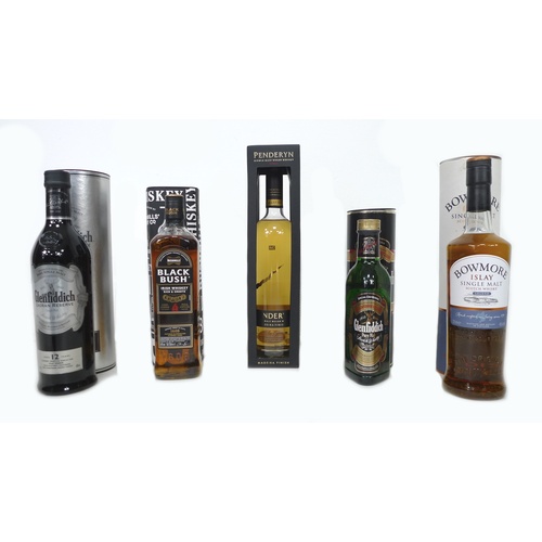 98 - A group of five bottles of whisky, comprising a bottle of Glenfiddich Special Reserve, a bottle of G... 