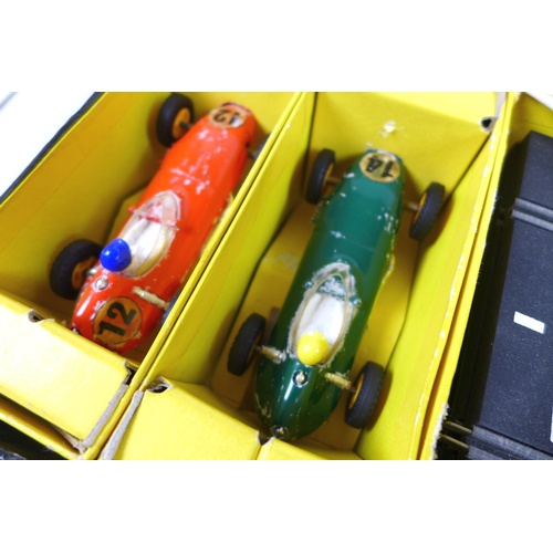 154 - A vintage Scalextric racing set GP1 and accessories, Grand Prix Series, circa 1963, in original box ... 