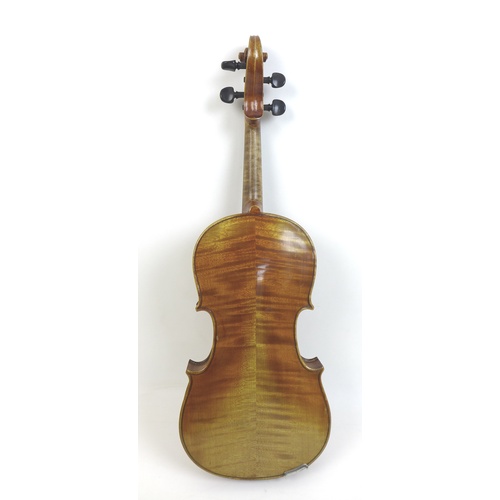 173 - A 20th century violin with bow and 'Skylark' hard case.