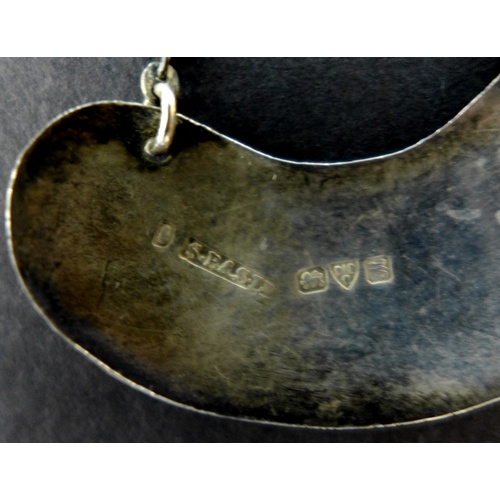 42 - A pair of Edwardian clear glass and silver mounted noggin flasks, each of tapering form with mounted... 