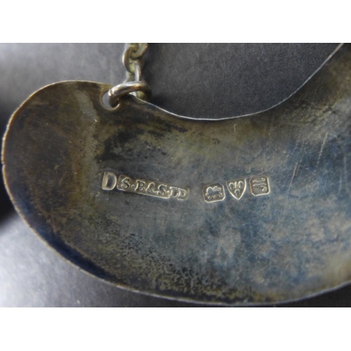 42 - A pair of Edwardian clear glass and silver mounted noggin flasks, each of tapering form with mounted... 