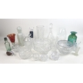 A collection of twenty various glass wares, including a Medina blue and green bottle style vase 9.5c... 