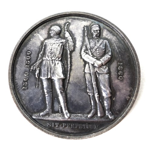 77 - A George V silver medallion, issued by Elkington for the National Rifle Association, Imperial Challe... 