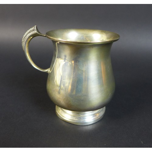 50 - A group of silver cups and tankards comprising a Victorian Goblet of classic chalice form with knopp... 