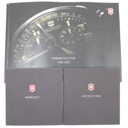 112 - A Victorinox Swiss Army Chrono stainless steel gentleman's wristwatch, ref. 241298, serial 081129469... 