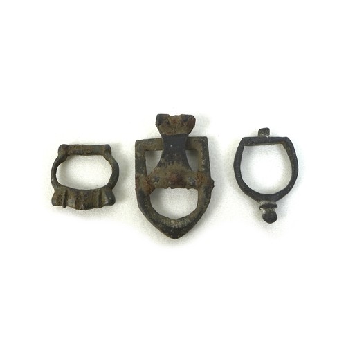 78 - A group of six Medieval and later detectorist finds, comprising a Medieval locking key, likely from ... 