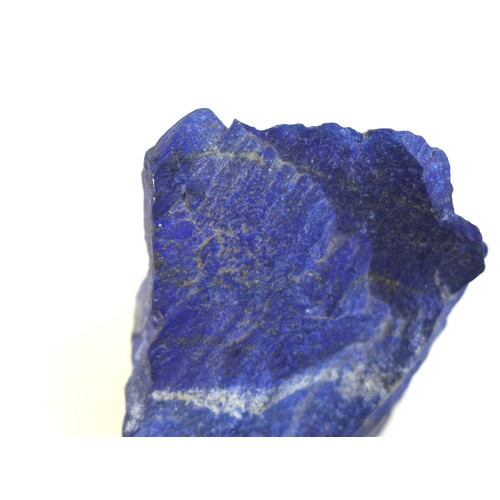 82 - A large piece of Lapis Lazuli, weighing over one kilo, of good ultramarine blue colour with some str... 