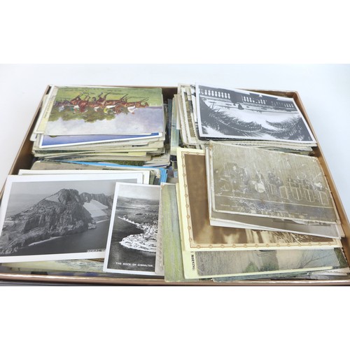 122 - A collection of over 150 early 20th century and later postcards with twenty nine comical cartoon car... 