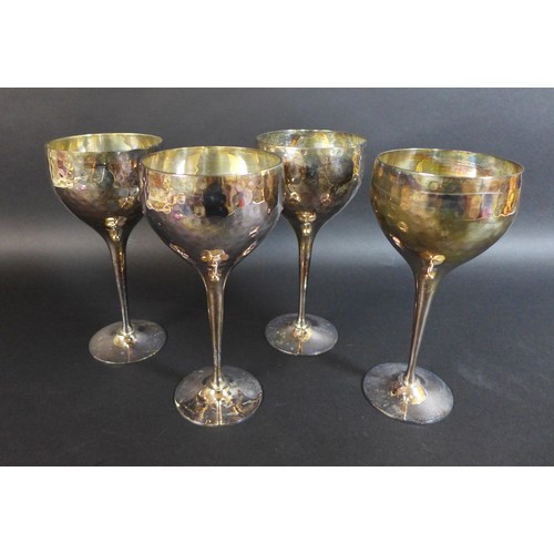 89 - Two pairs of Culinary Concepts silver plated wine goblets, with planished effect decoration, each 20... 