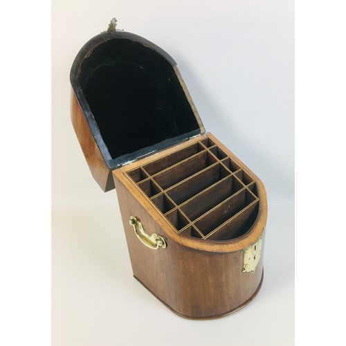 113 - A Georgian mahogany knife box, with bowfront, boxwood inlaid upper rim, brass handles and fittings, ... 