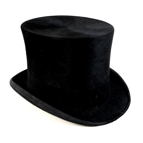 154 - A Lock & Co silk top hat, size approximately 7 1/4, internally, 20.5cm (8”) front to back, 16.5cm (6... 