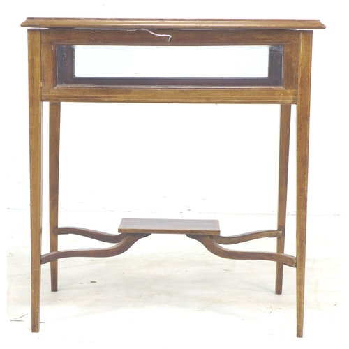 306 - An Edwardian mahogany and inlaid vitrine, lift top, X stretcher, raised on slender tapering legs, 63... 