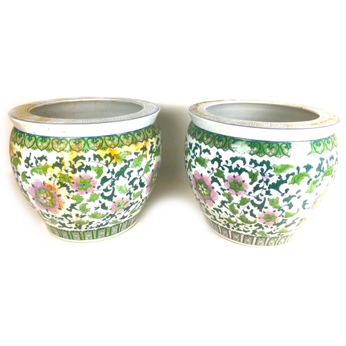 7 - A pair of Chinese famille verte style jardinieres or fish bowls, late 20th century, with Greek key p... 
