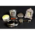 A group of silver items comprising a Dutch silver marriage box, with Continental marks, 0.43toz, 3.9... 