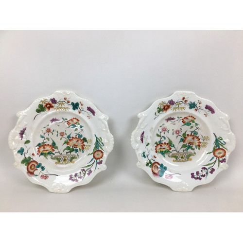 75 - A collection of 18th century and later English porcelain, comprising of two tea bowl with saucers, a... 