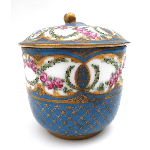 14 - A group of European ceramics and decorative items, comprising a Sevres style pot-pourri jar and cove... 
