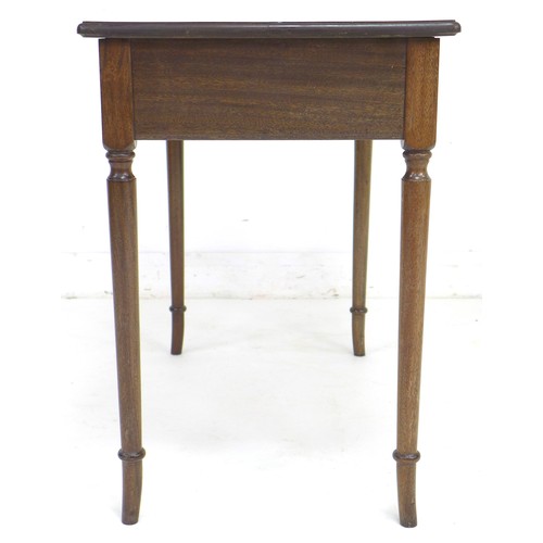 259 - A modern oak side table, by David Bailes of Knaresborough, in Victorian style, with two frieze drawe... 