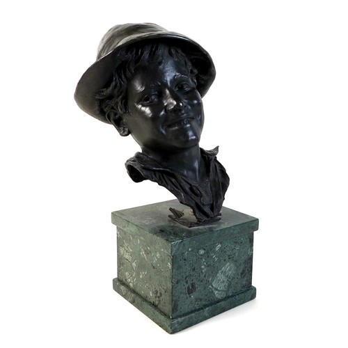 76 - A large bronze bust of a Neapolitan man wearing a hat, with dark green patina, Italian, unsigned but... 