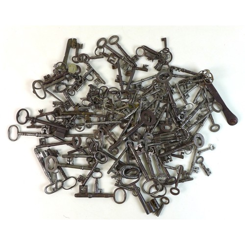 52 - A large collection of antique keys, some with hand cut wards and maker's names to the bows, approx 1... 