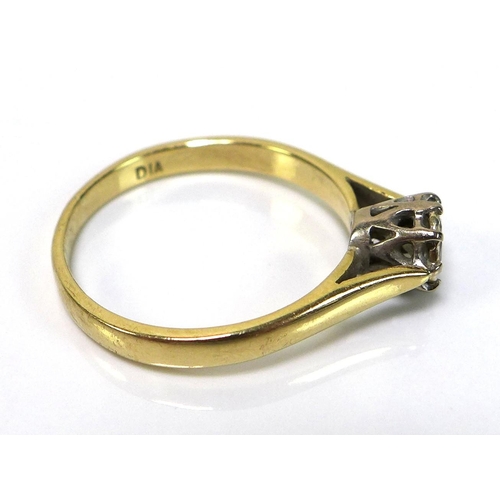 124 - An 18ct gold and diamond solitaire ring, illusion set with diamond of approximately 0.25ct, 3.4mm di... 