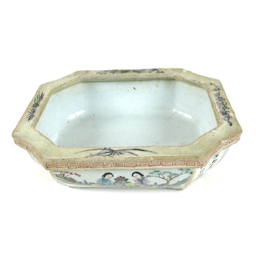 4 - A Chinese Republic period porcelain small planter, of rectangular outline with incuse corners, taper... 