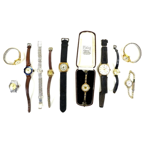 118 - A group of eleven Edwardian and later lady's and gentleman's wristwatches, comprising an Art Deco 9c... 