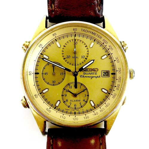 122 - A Seiko Quartz Chronograph gold plated and stainless steel gentleman's wristwatch, circa 1980s, mode... 