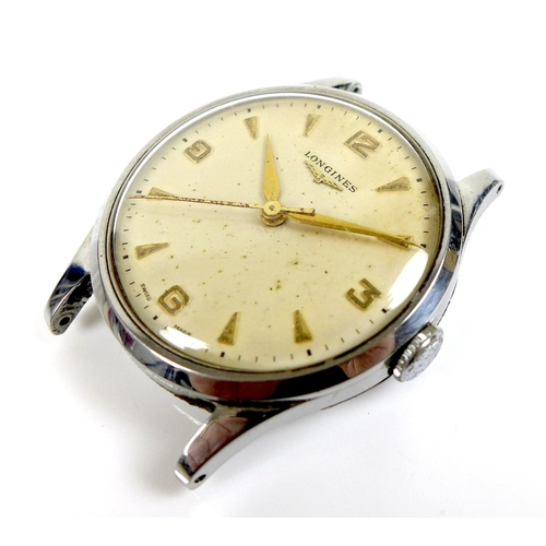 133 - A Longines stainless steel gentleman's wristwatch, ref. 4585, circa 1950s, circular champagne dial w... 