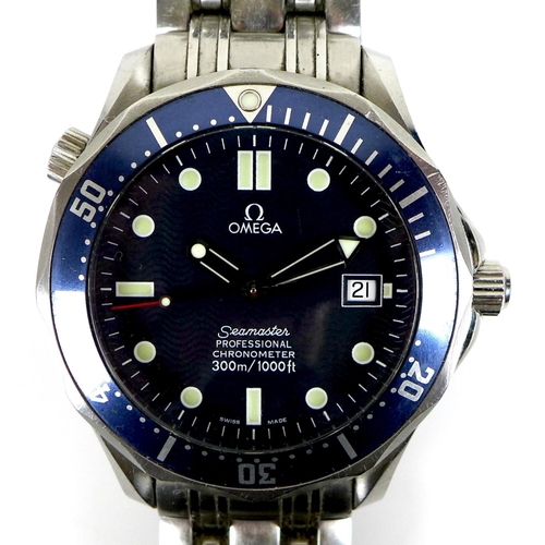 154 - An Omega Seamaster Professional Chronometer 300m / 1000ft stainless steel gentleman's wristwatch, di... 