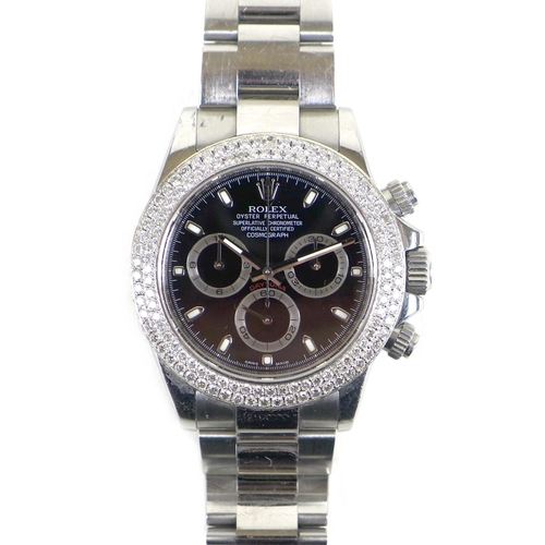 156 - A Rolex Oyster Perpetual Daytona Cosmograph stainless steel cased gentleman's wristwatch, Superlativ... 