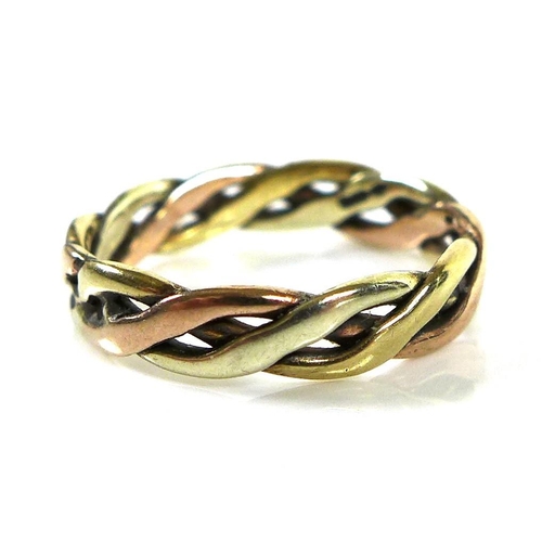 163 - A tri coloured 9ct gold wedding band, of woven plaited form, size K, 2.2g.