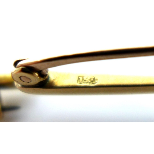 311 - A group of five bar brooches, comprising a 15ct gold and aquamarine brooch, 5.1g, an amethyst set br... 