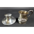 A George V silver capstan inkwell, plain body of conventional form, indistinct maker's mark, Birming... 