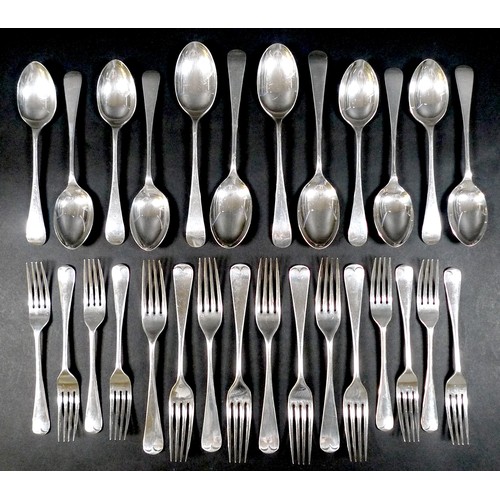 76 - An Elizabeth II part suite of silver cutlery, Old English pattern, eight place settings, comprising ... 