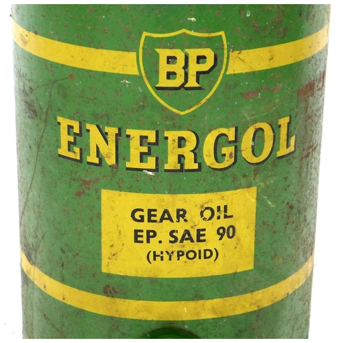 217 - A vintage 'BP Energol Gear Oil' metal can, 'EP. SAE 90 (Hypoid)', with single handle to its top and ... 