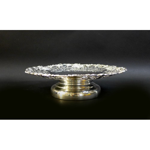 81 - A George VI silver pedestal dish, with piereced floral decoration to its rim, and stepped pedestal b... 