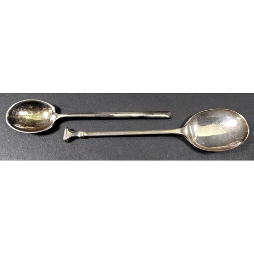 43 - A collection of mostly George V silver spoons, including a set of six coffee spoons, James Dixon and... 