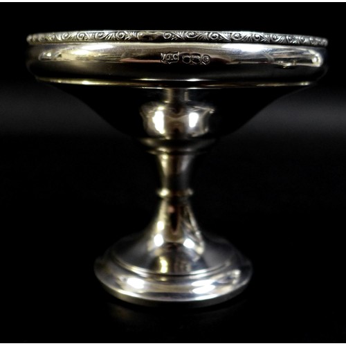 58 - Four pieces of Edwardian and later silver, comprising a George V novelty table from salt, with a hex... 