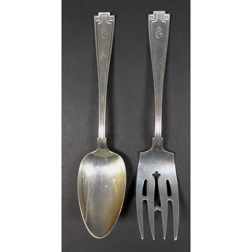 47 - An Art Deco, Gorham Manufacturing Co sterling silver part service, comprising table forks, 17.7cm, t... 