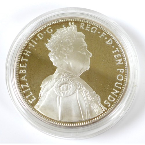 158 - An Elizabeth II five ounce silver proof £10 coin, 'The Official Queen's Diamond Jubilee UK Silver Fi... 