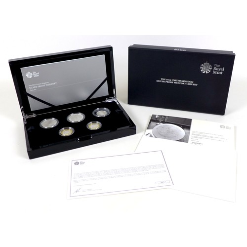 147 - An Elizabeth II Royal Mint UK silver Piedfort proof coin set, 'The 2015 United Kingdom Silver Proof ... 