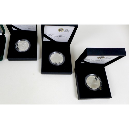 145 - A group of six Elizabeth II Royal Mint UK £5 silver proof Piedfort coins, comprising 2006 'Her Majes... 