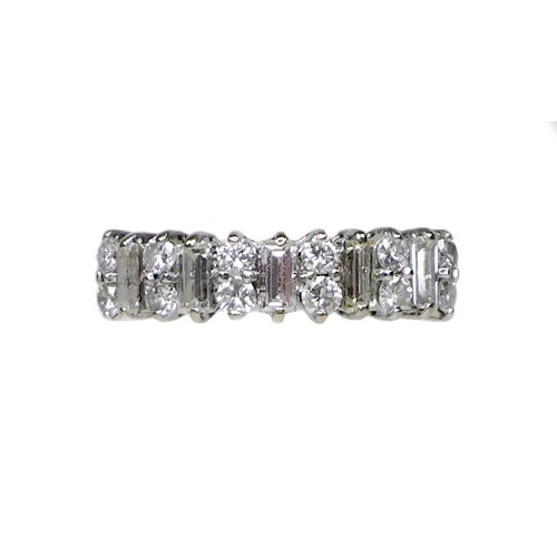 376 - An 18ct white gold and diamond ring, five baguette cut stones, each 5.1 by 2.3 by 1.6mm, 0.17ct, set... 