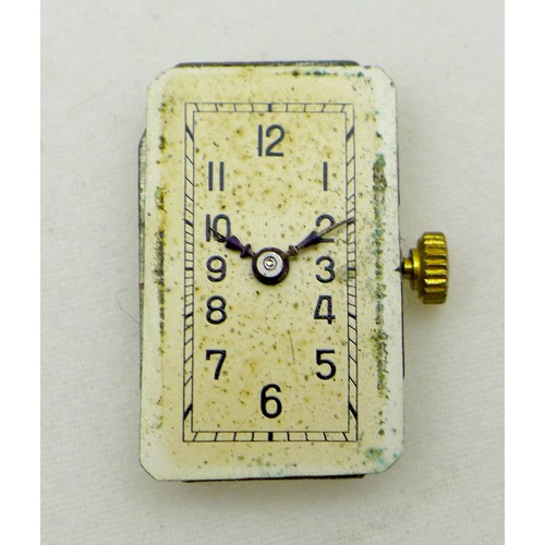 258 - An 18ct gold cased lady's cocktail watch, circa 1930, the rectangular silvered dial with black Arabi... 